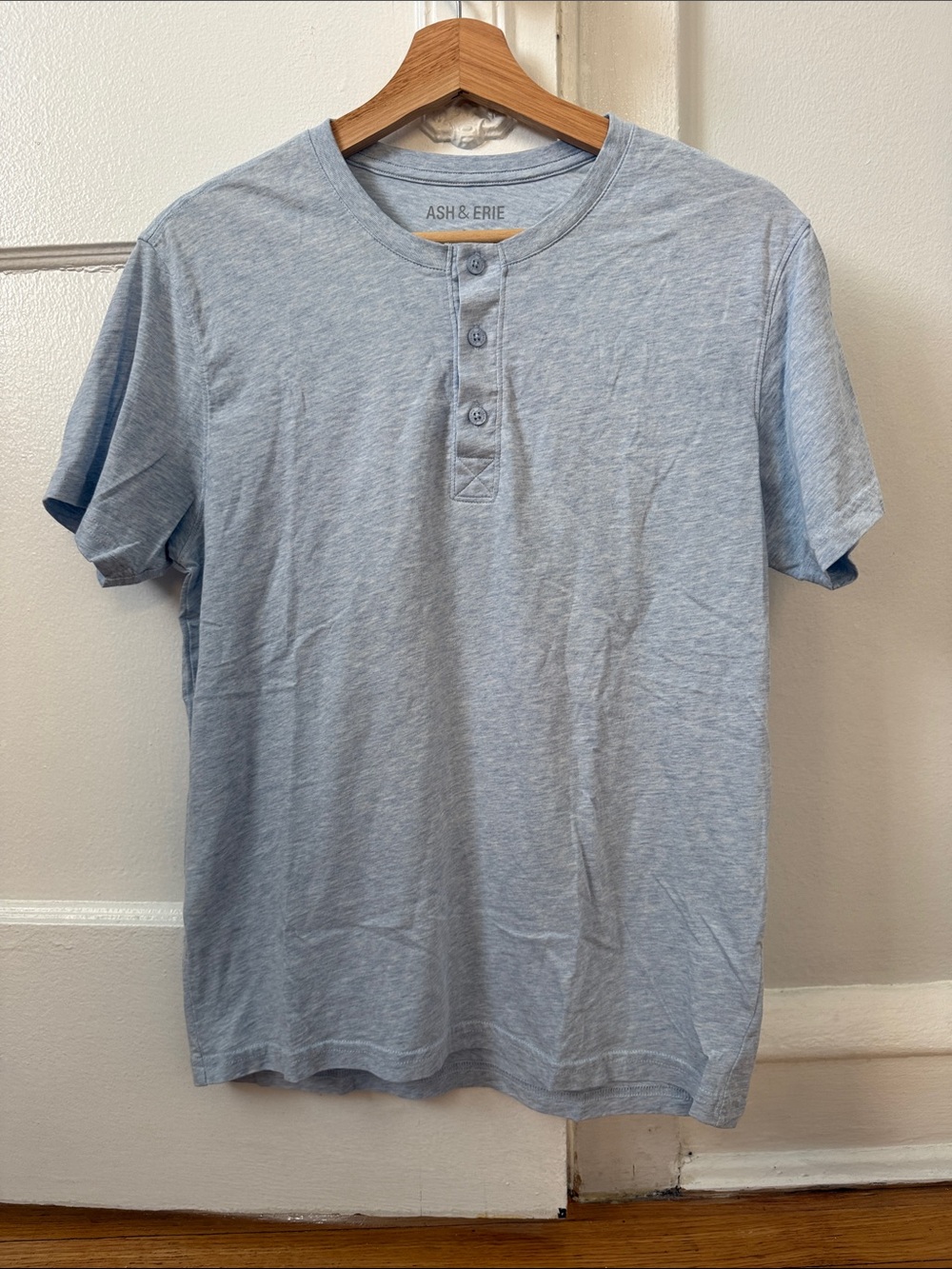 Ash & Erie Men's Light Heather Blue Henley Polo